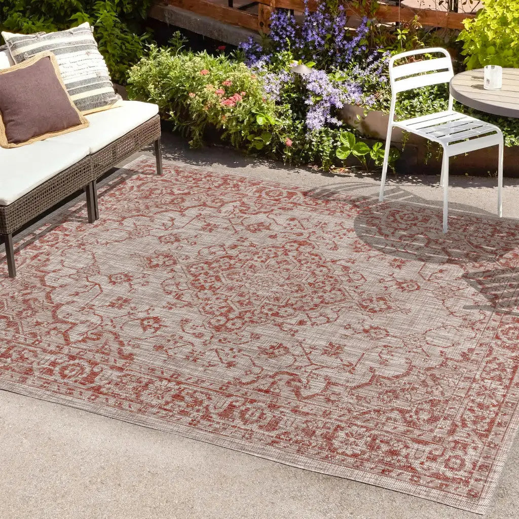 5' X 8' Red And Taupe Medallion Indoor Outdoor Area Rug Homeroots Outdoor