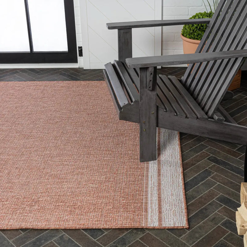 5' X 8' Salmon And Cream Indoor Outdoor Area Rug Homeroots Outdoor
