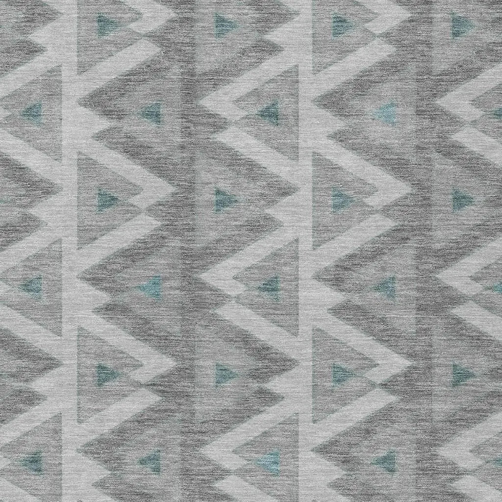 5' X 8' Silver And Gray Geometric Washable Indoor Outdoor Area Rug Homeroots Outdoor