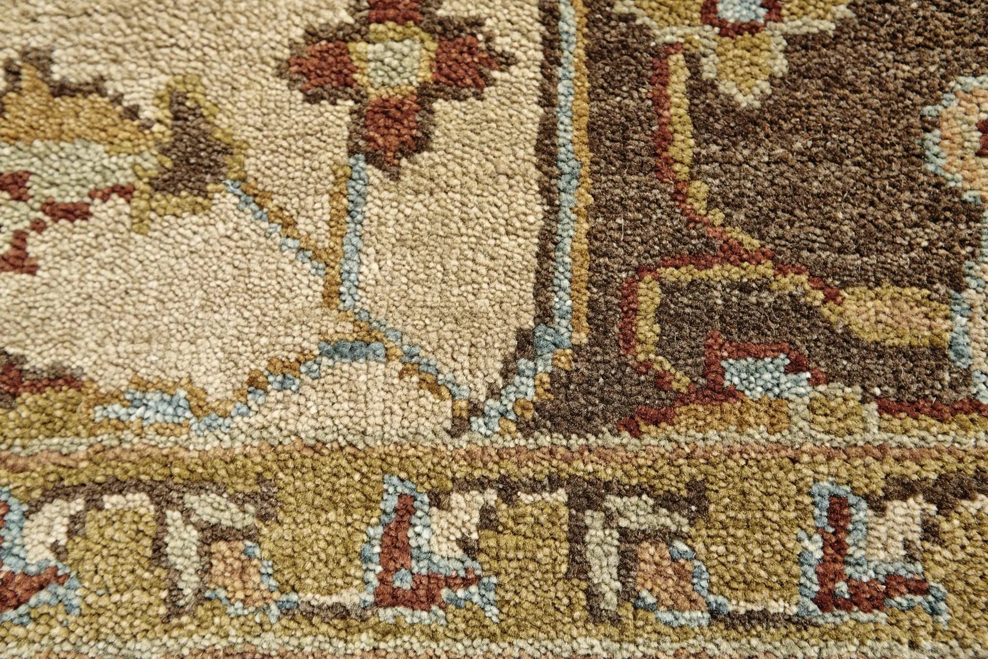 5' X 8' Tan Gold And Taupe Wool Oriental Hand Knotted Area Rug Homeroots Home Decor