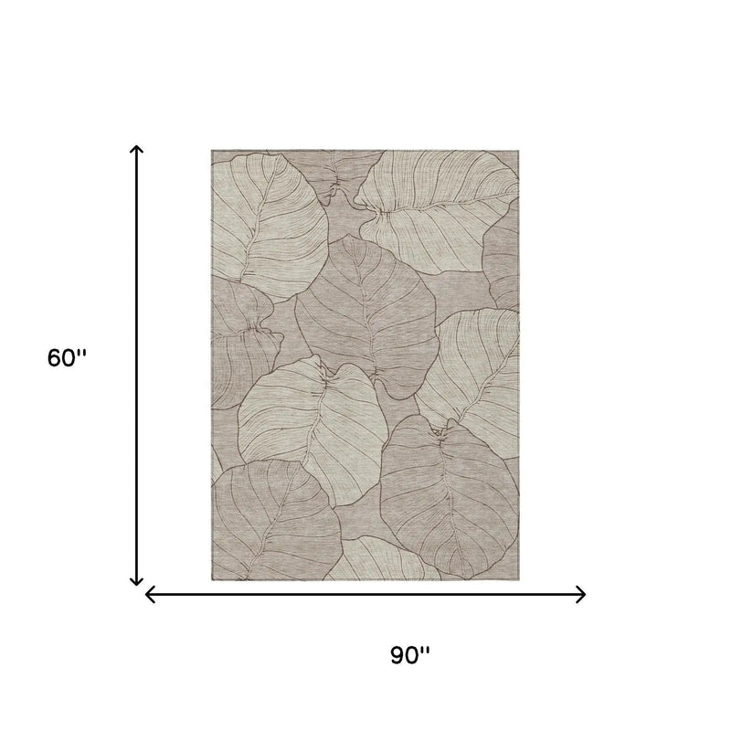 5' X 8' Taupe And Beige Floral Washable Indoor Outdoor Area Rug Homeroots Outdoor