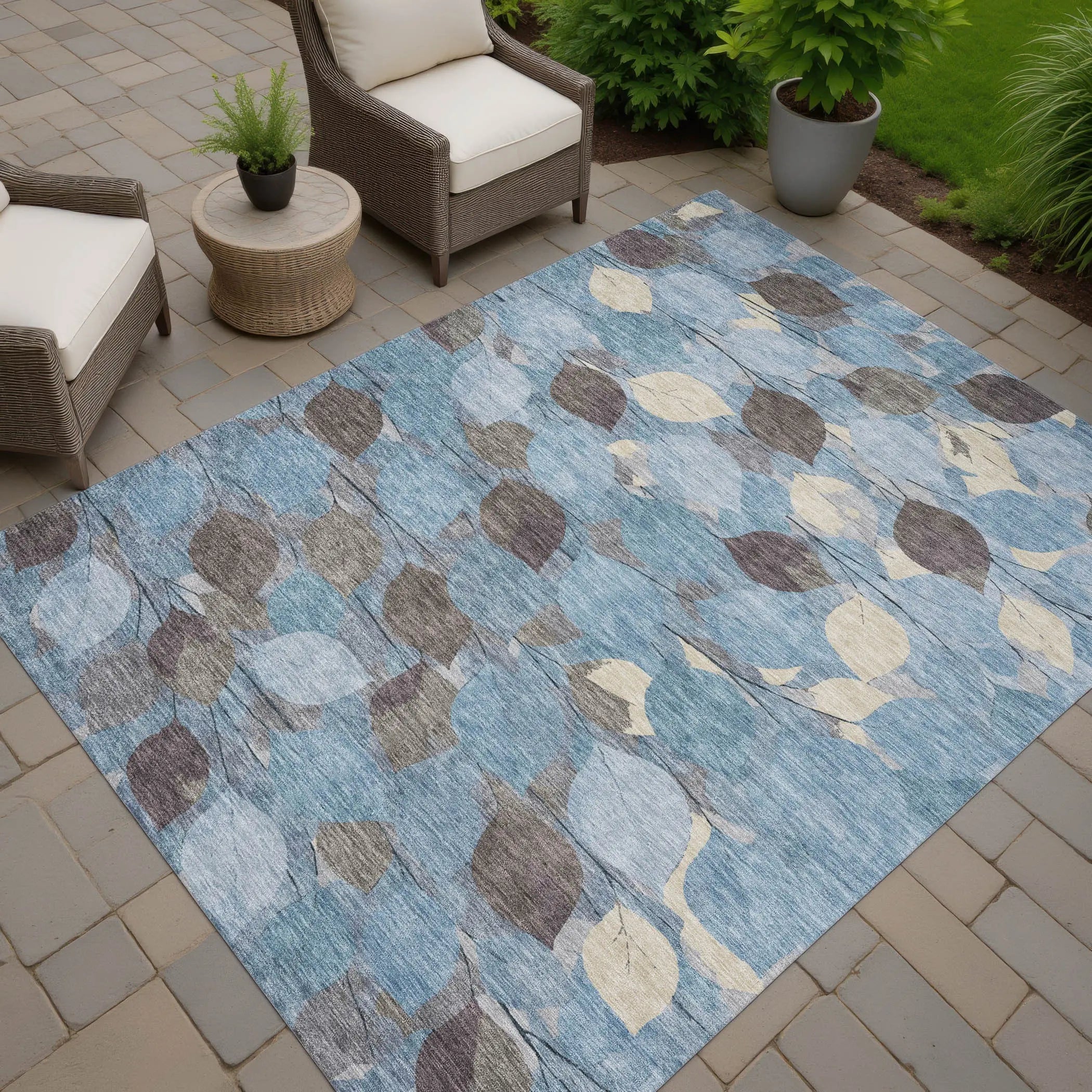 5' X 8' Teal Blue And Gray Floral Washable Indoor Outdoor Area Rug Homeroots Outdoor