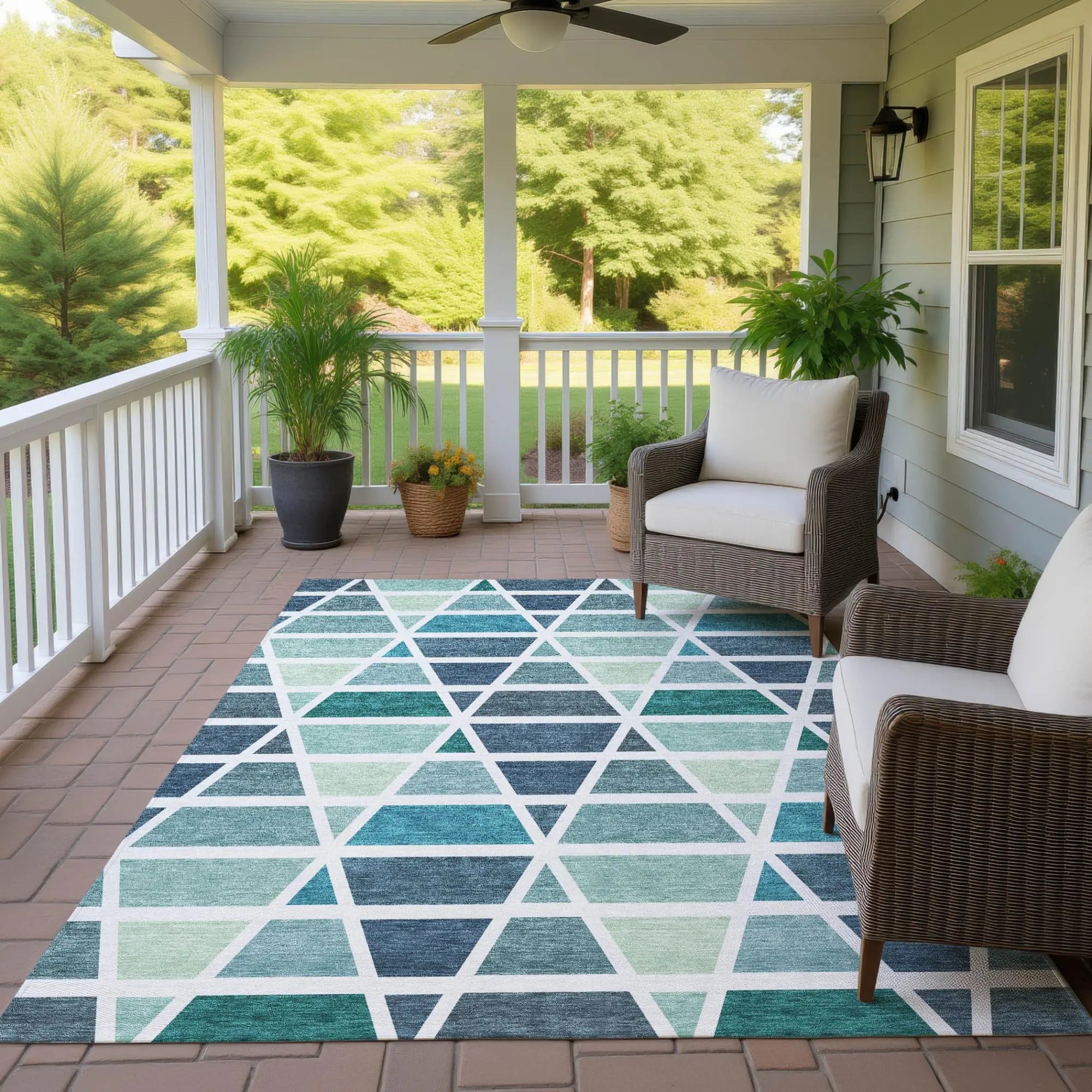 5' X 8' Teal Blue And White Geometric Washable Indoor Outdoor Area Rug Homeroots Outdoor
