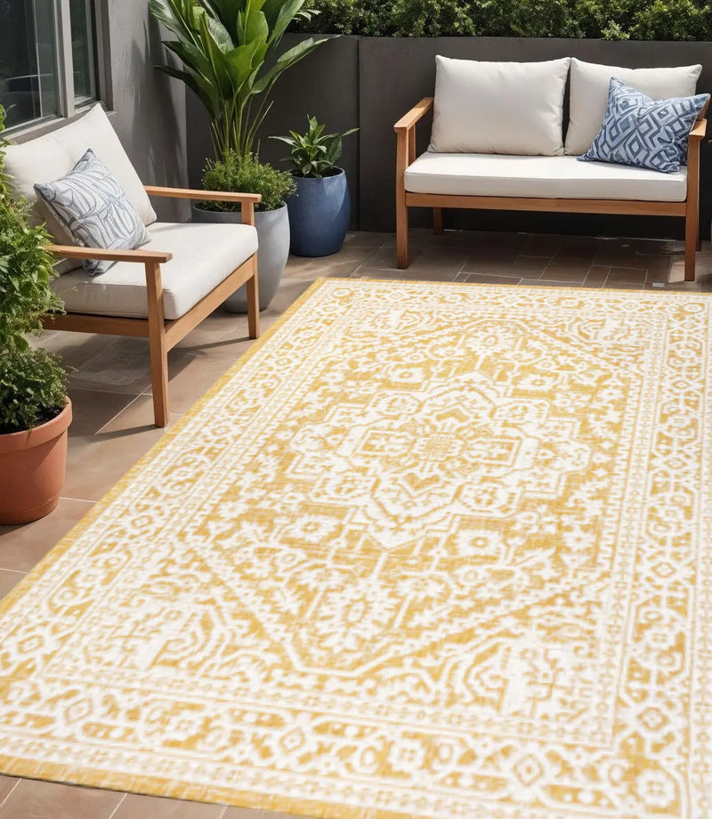 5' X 8' Yellow And Cream Medallion Indoor Outdoor Area Rug Homeroots Outdoor