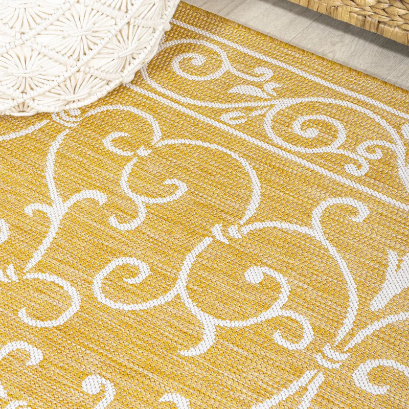 5' Yellow And Cream Square Medallion Indoor Outdoor Area Rug Homeroots Outdoor