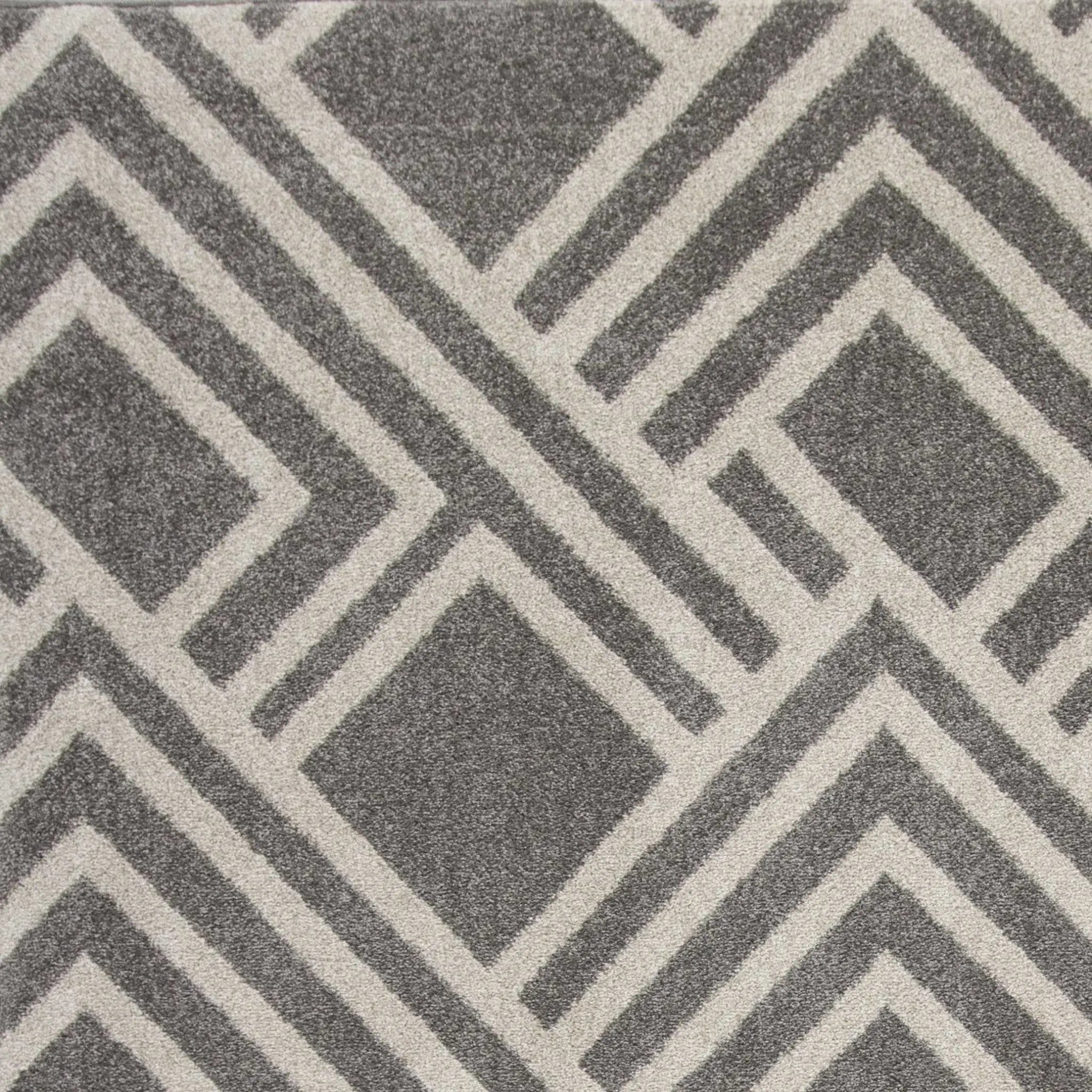 5'X8' Grey Machine Woven Uv Treated Geometric Indoor Outdoor Area Rug Homeroots Outdoor