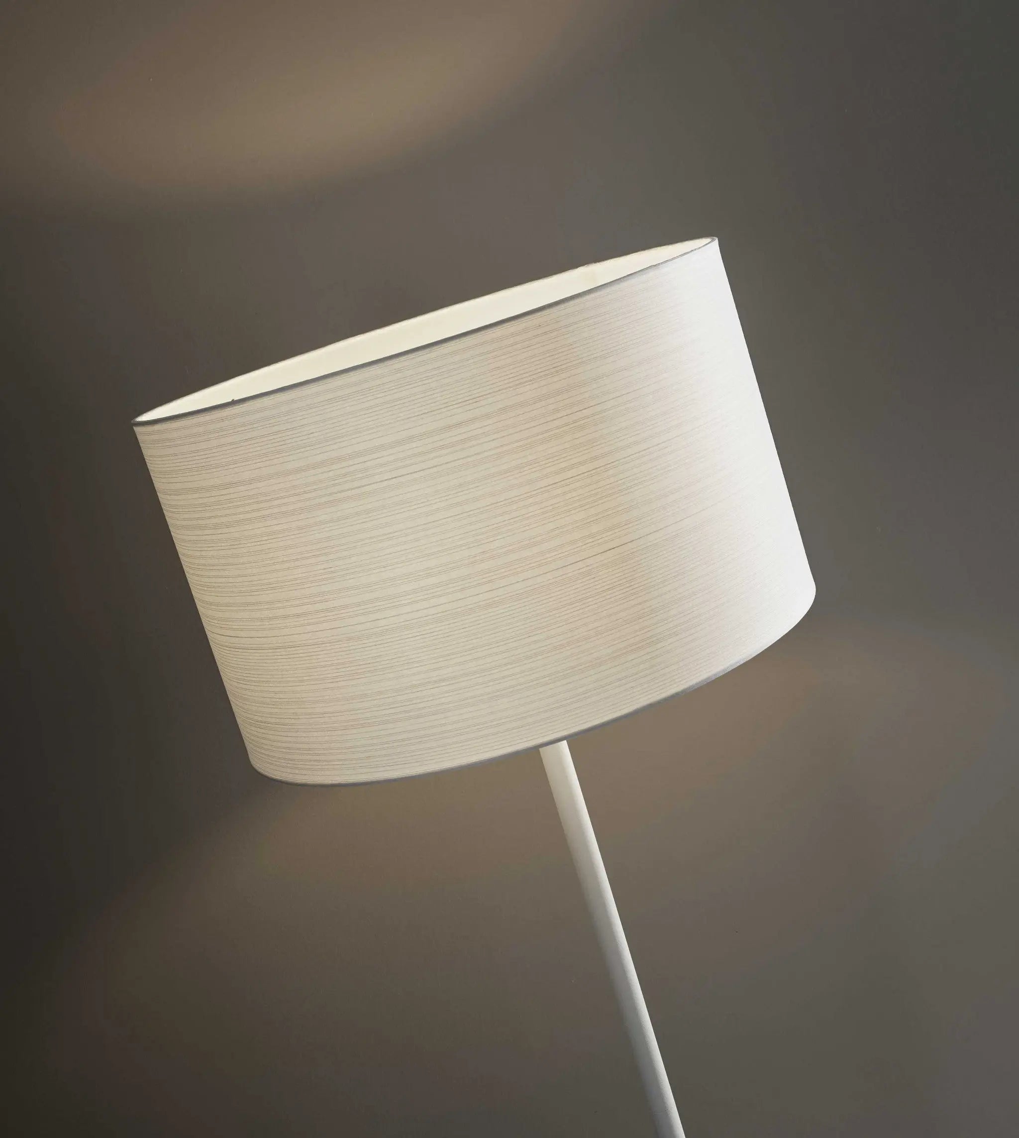 60" White Floor Lamp With White Fabric Drum Shade Homeroots Lighting