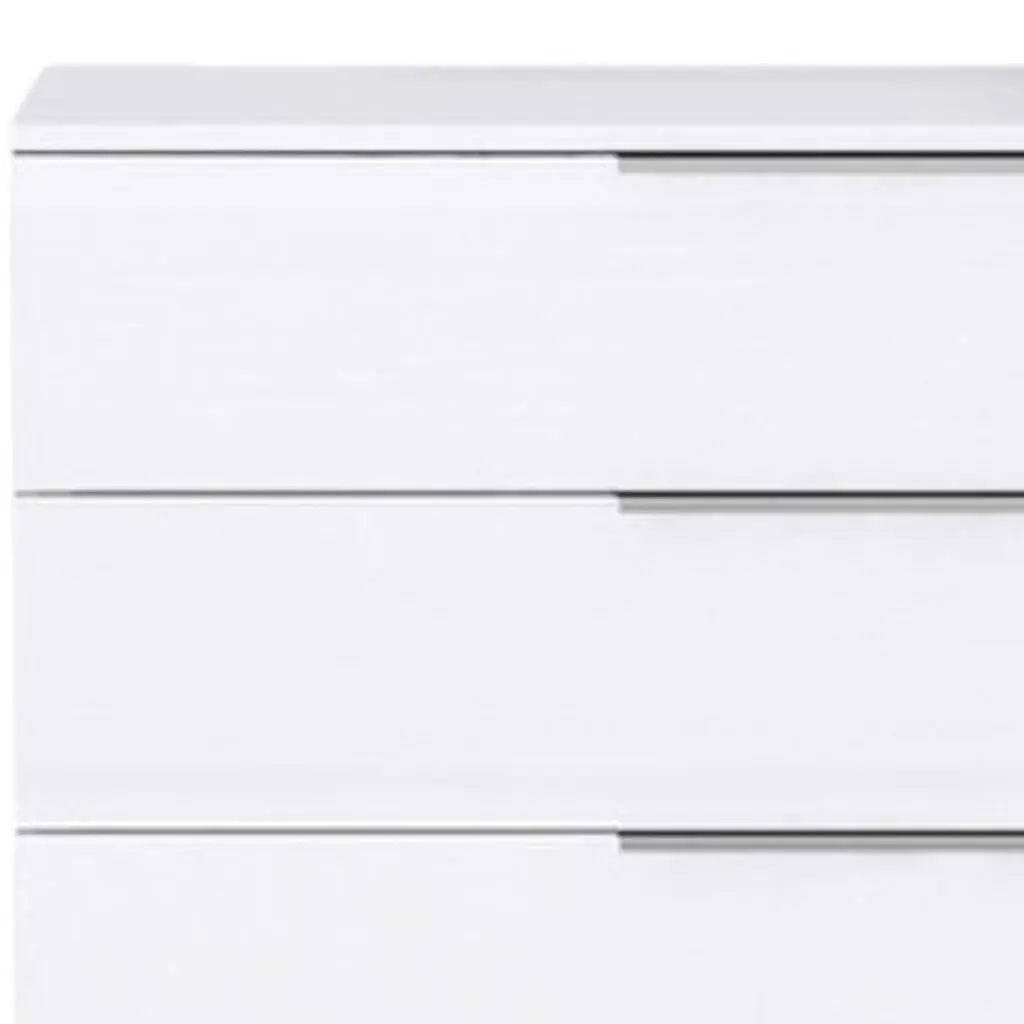 62" White Wood Six Drawer Double Dresser Homeroots Bed & Bath