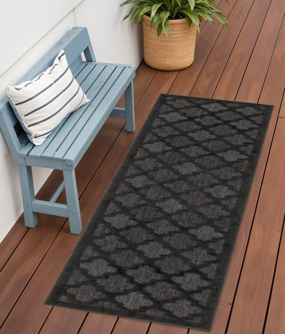 6' Charcoal And Black Trellis Indoor Outdoor Runner Rug Homeroots Outdoor