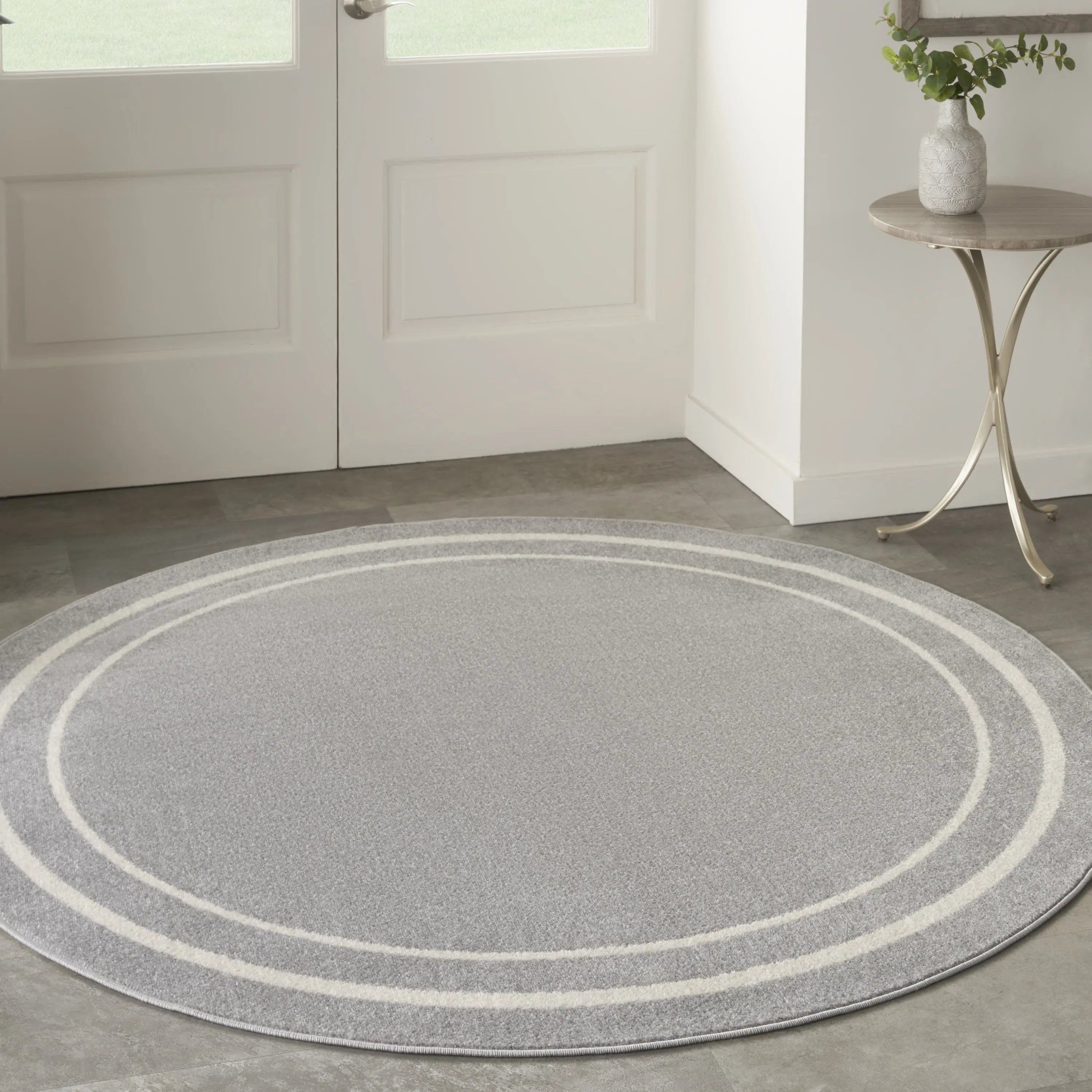 6' Gray And Ivory Round Indoor Outdoor Area Rug Homeroots Outdoor