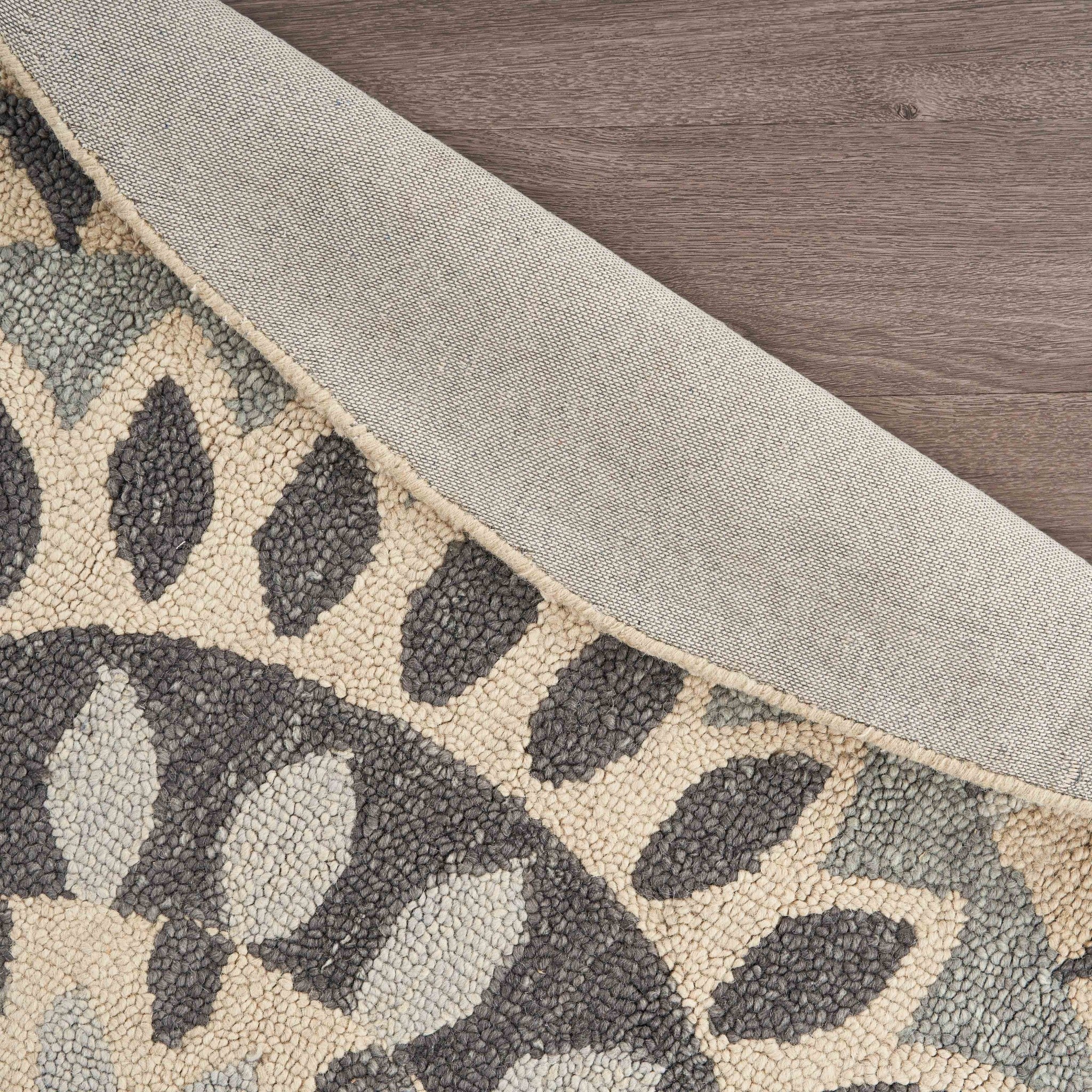 6' Gray Round Wool Geometric Hand Tufted Area Rug Homeroots Home Decor