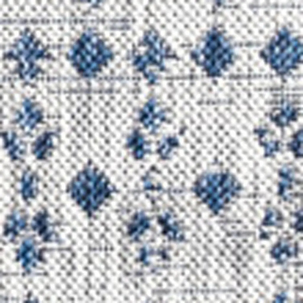 6' Light Gray And Navy Blue Square Trellis Indoor Outdoor Area Rug Homeroots Outdoor