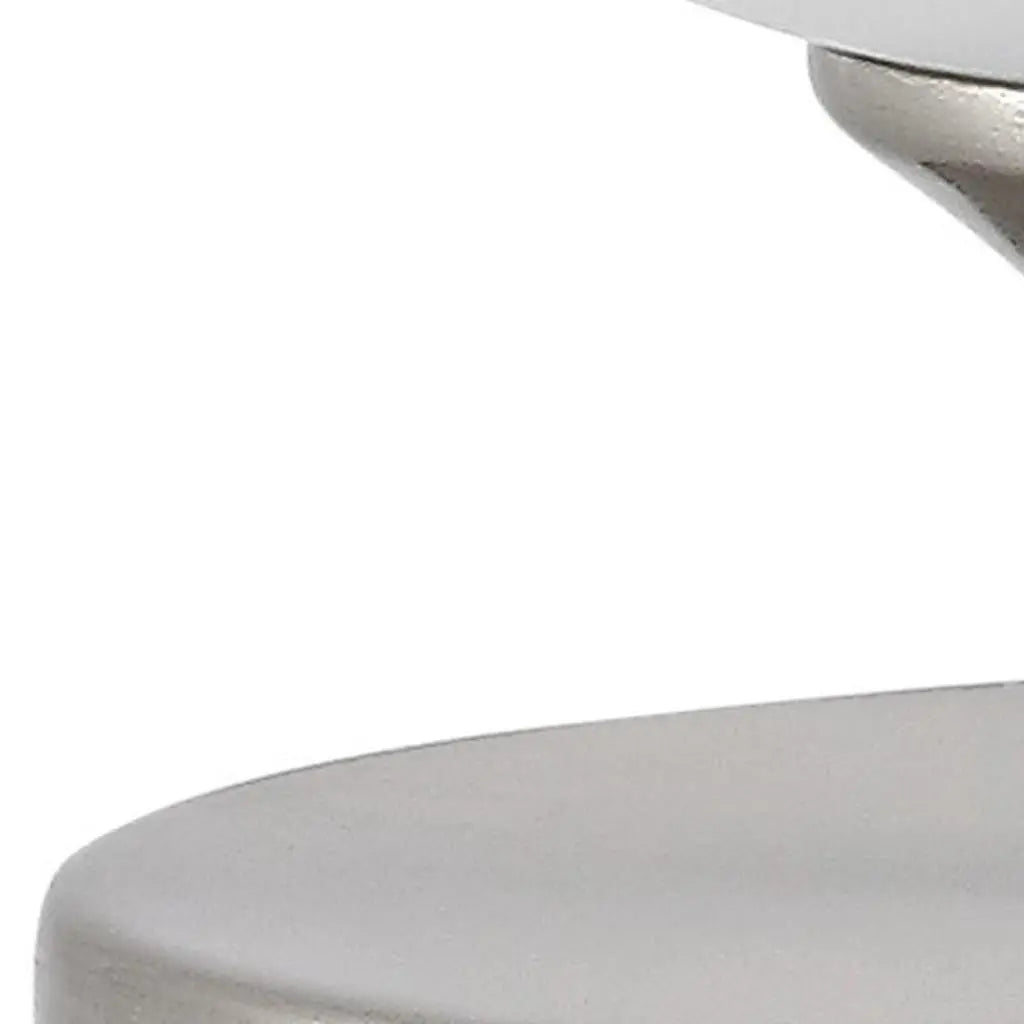 6" Nickel Novelty USB Table Lamp With Globe Shade Homeroots Lighting