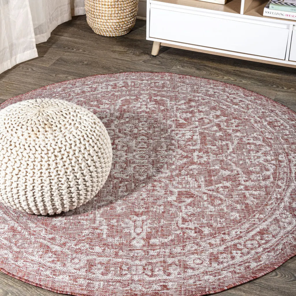 6' Red And Taupe Round Medallion Indoor Outdoor Area Rug Homeroots Outdoor