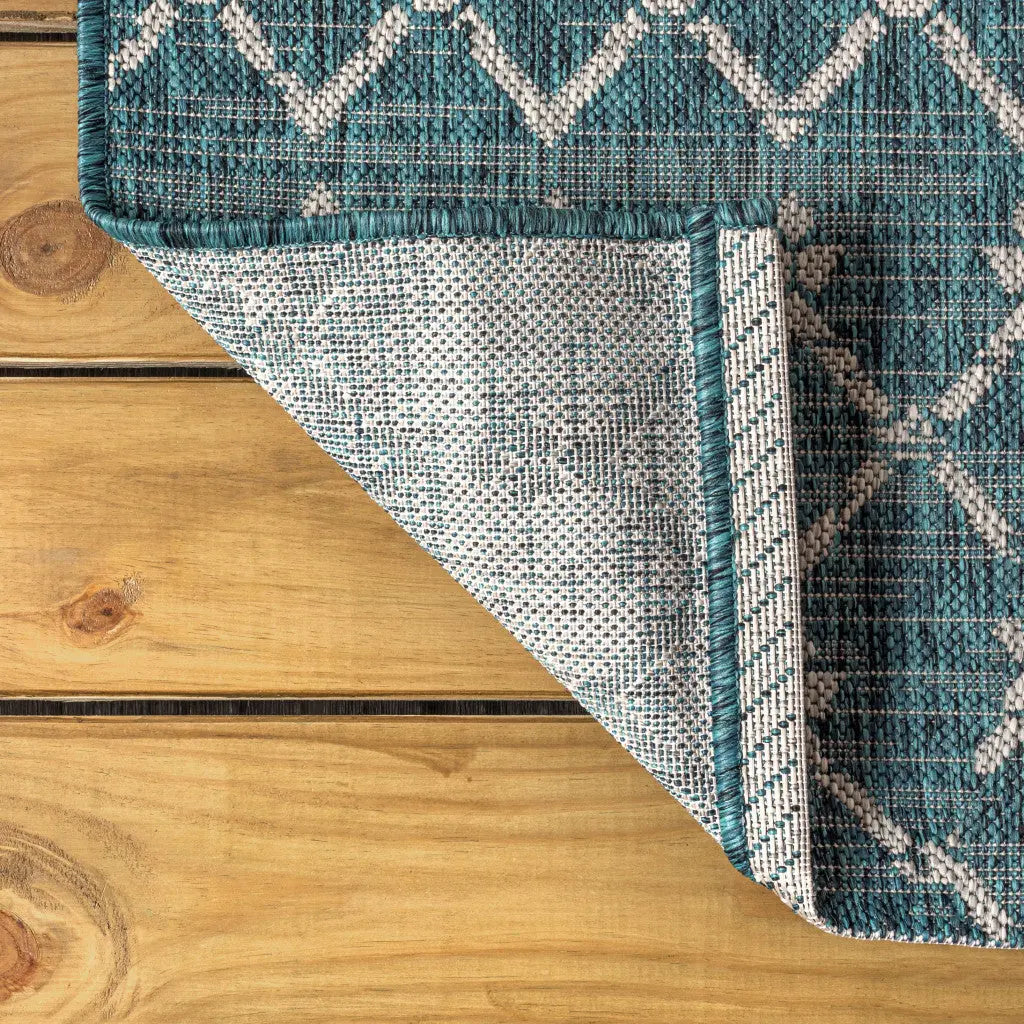 6' Teal Blue And Gray Round Trellis Indoor Outdoor Area Rug Homeroots Outdoor