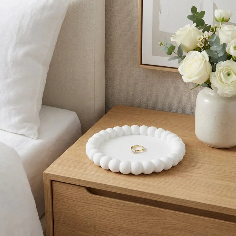 6" White Resin Handmade Round Trinket Tray Homeroots Kitchen & Dining
