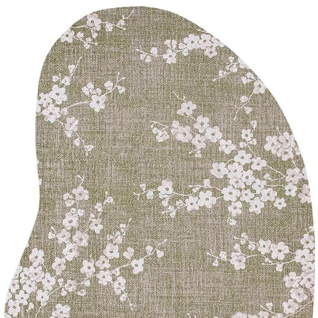 6' X 8' Green And White Oriental Washable Area Rug With UV Protection Homeroots Home Decor