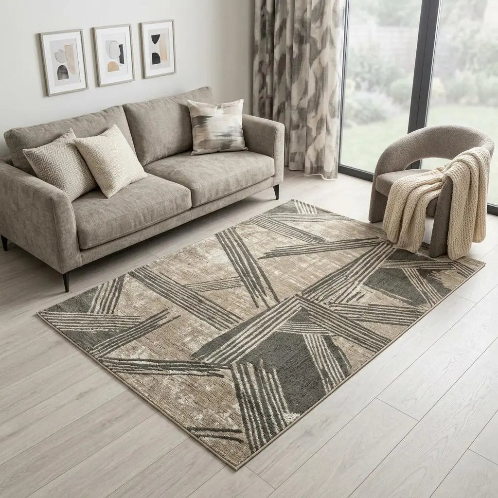 6' X 8' Tan And White Abstract Washable Area Rug With UV Protection Homeroots Home Decor