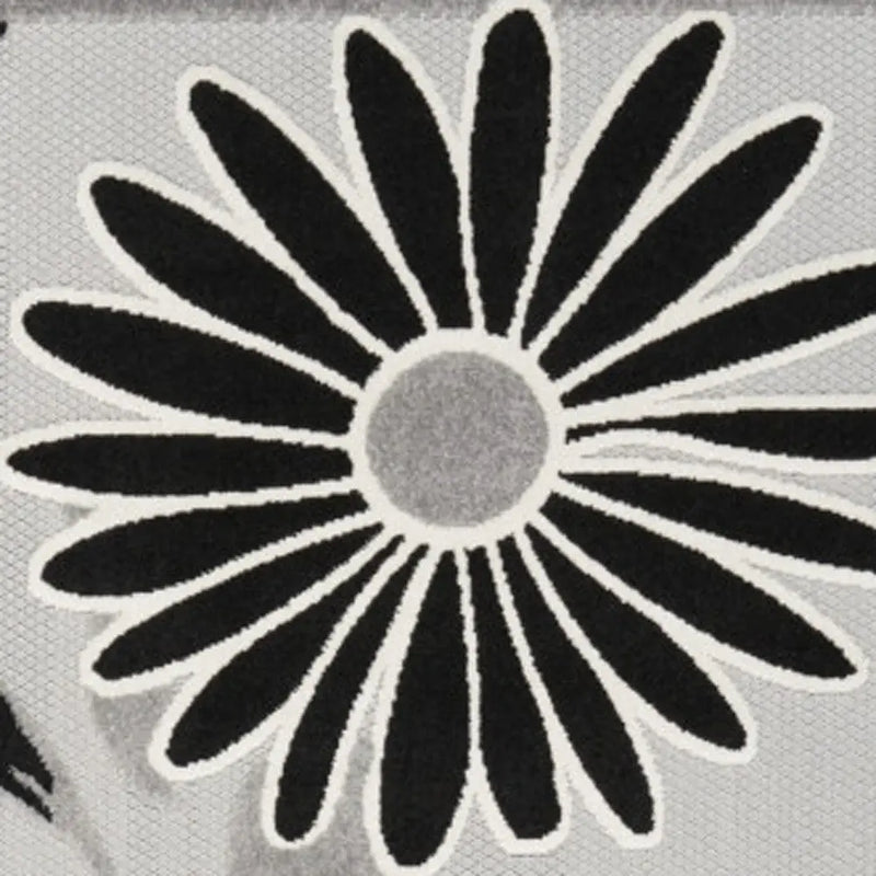 6' X 9' Black And White Floral Stain Resistant Non Skid Area Rug Homeroots Outdoor