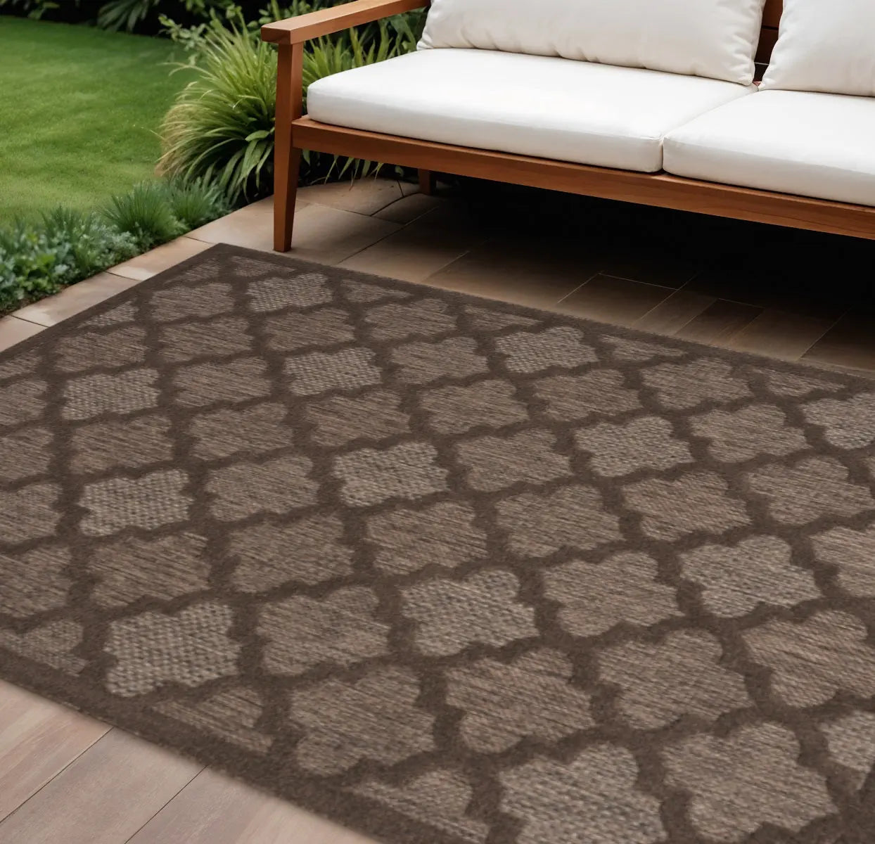 6' X 9' Dark Brown And Light Brown Trellis Indoor Outdoor Area Rug Homeroots Outdoor