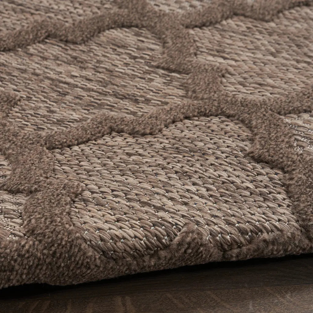 6' X 9' Dark Brown And Light Brown Trellis Indoor Outdoor Area Rug Homeroots Outdoor