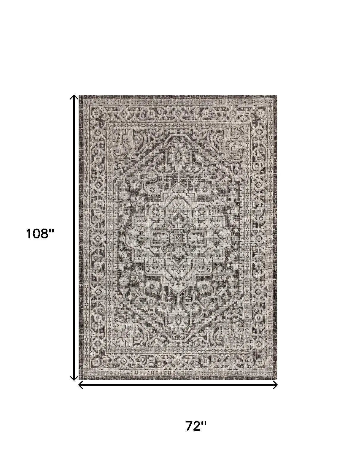 6' X 9' Gray And Black Medallion Indoor Outdoor Area Rug Homeroots Outdoor