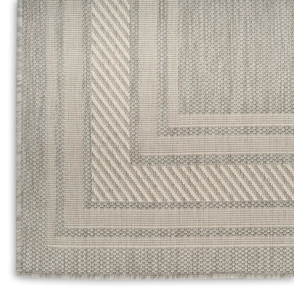 6' X 9' Gray Geometric Indoor Outdoor Area Rug Homeroots Outdoor