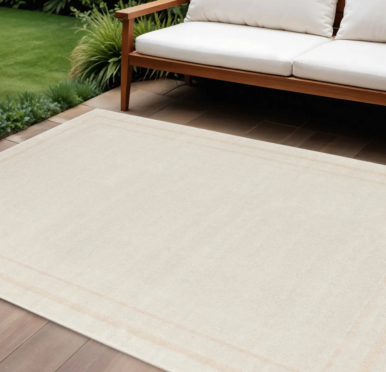 6' X 9' Ivory And Gold Indoor Outdoor Area Rug Homeroots Outdoor