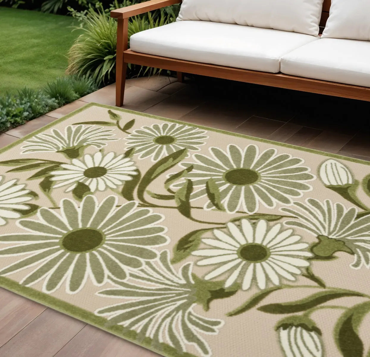 6' X 9' Ivory And Green Floral Indoor Outdoor Area Rug Homeroots Outdoor