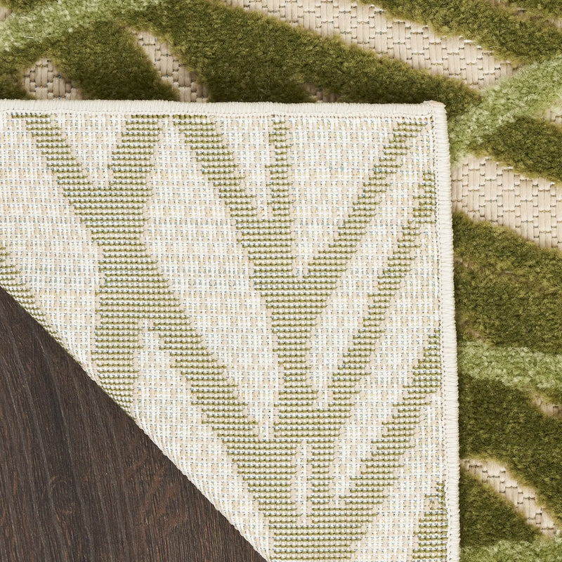 6' X 9' Ivory And Green Palm Leaf Indoor Outdoor Area Rug Homeroots Outdoor