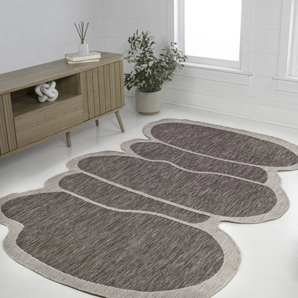 6' X 9' Light Brown And Beige Medallion Indoor Outdoor Area Rug Homeroots Outdoor