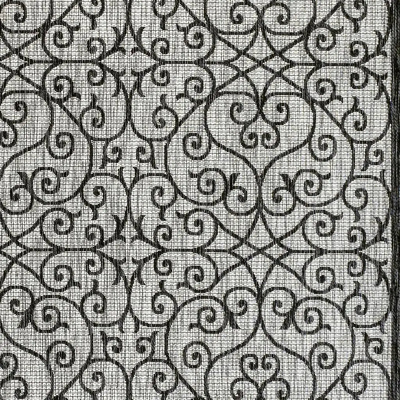 6' X 9' Light Gray And Black Geometric Indoor Outdoor Area Rug Homeroots Outdoor