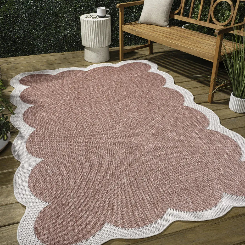 6' X 9' Rose And Cream Indoor Outdoor Area Rug Homeroots Outdoor