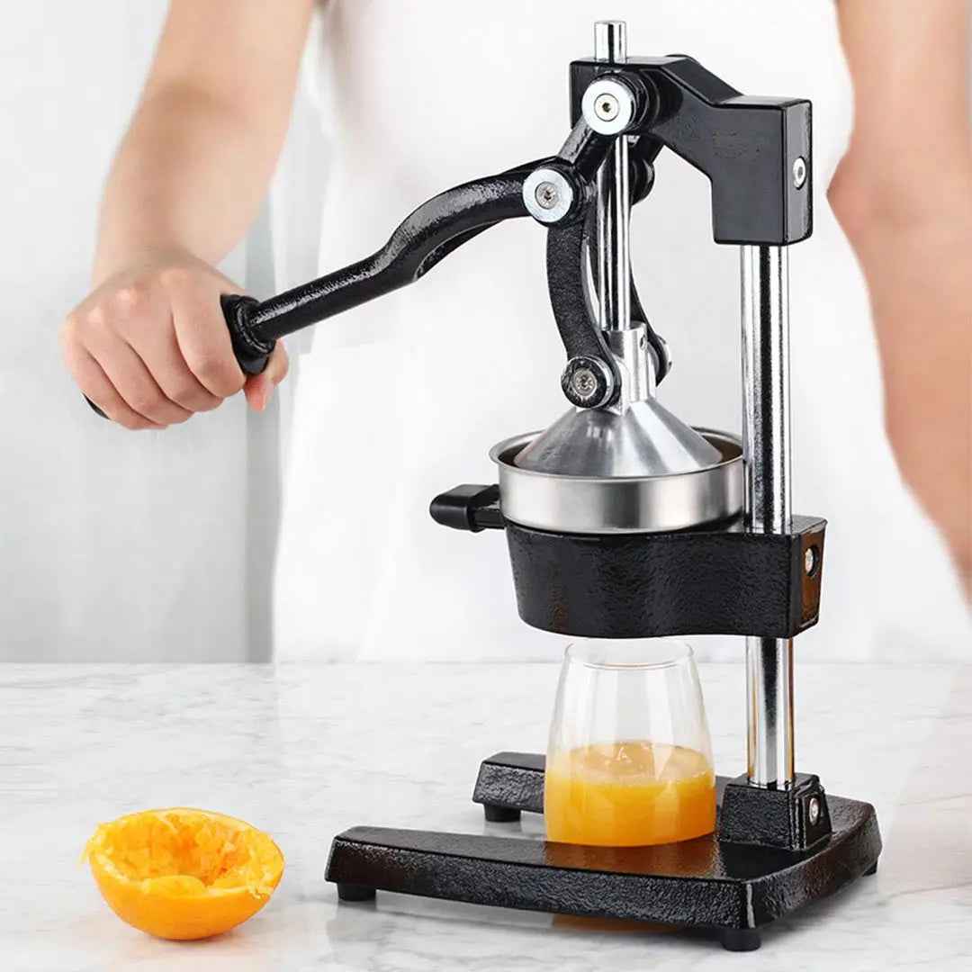 7" Black And Silver Stainless Steel Manual Juicer Homeroots Kitchen & Dining