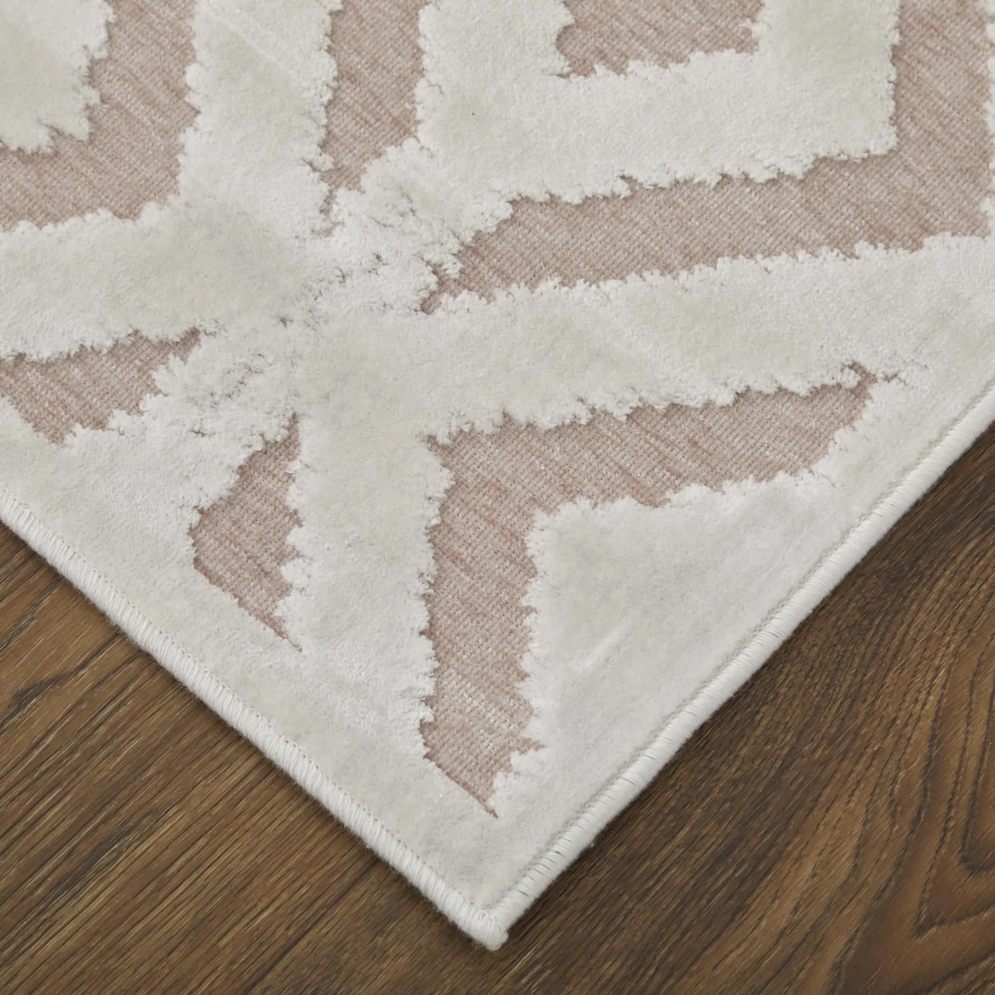 7' Pink And White Round Rug Homeroots Home Decor