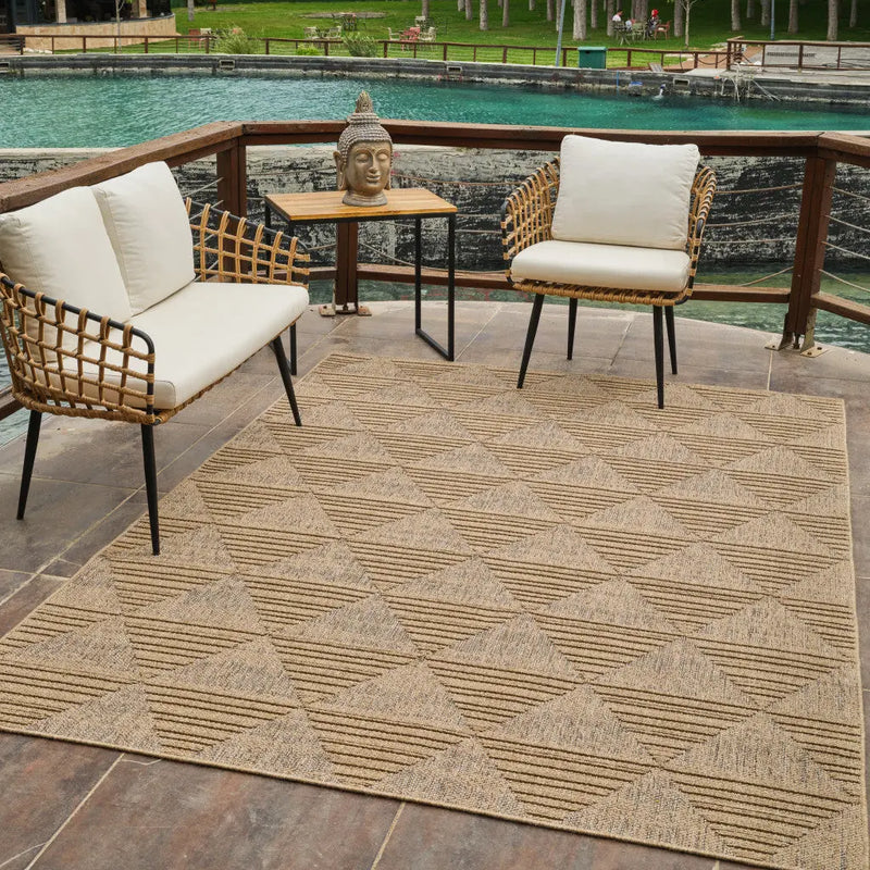 7' X 10' Beige and Brown Geometric Distressed Indoor Outdoor Area Rug - GreatEagleInc