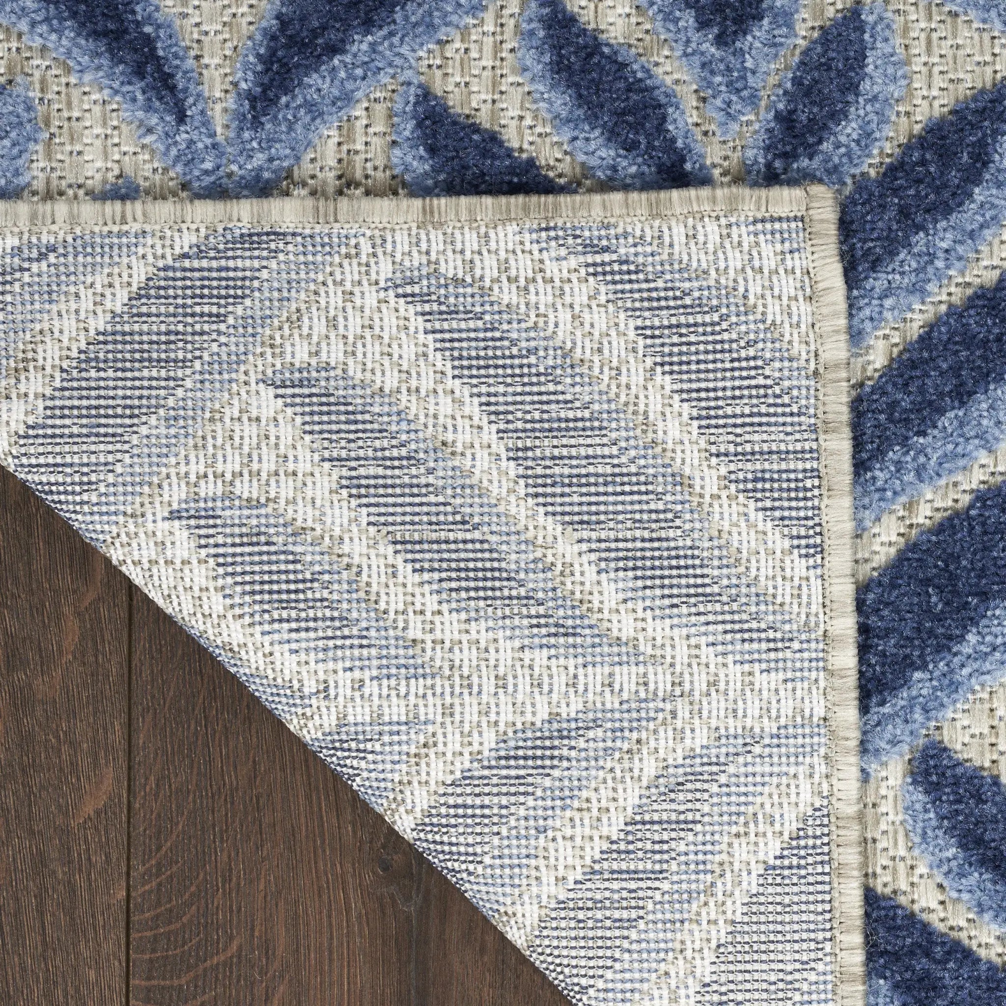 7' X 10' Blue Floral Stain Resistant Non Skid Area Rug Homeroots Outdoor