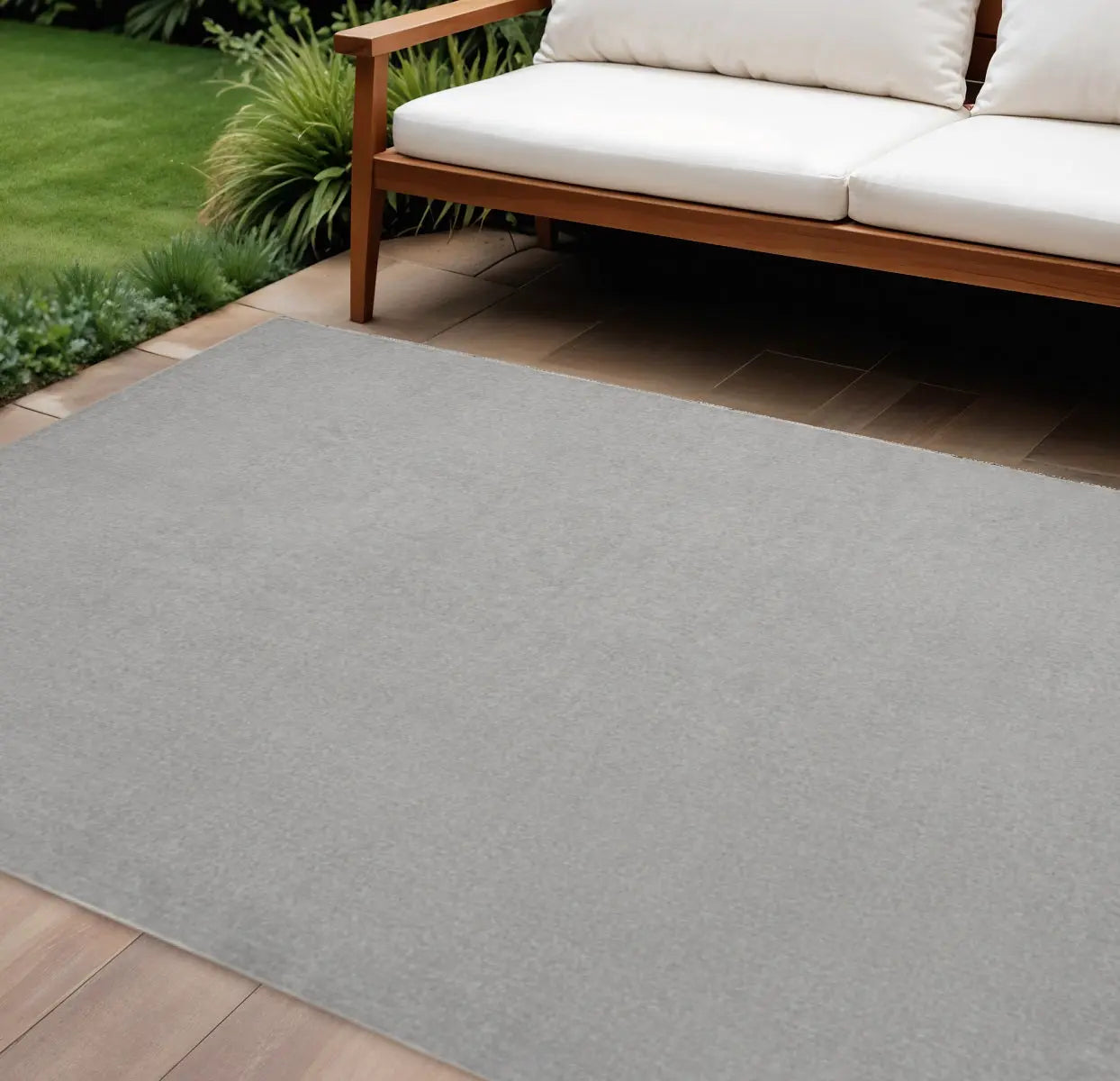 7' X 10' Gray Indoor Outdoor Area Rug - GreatEagleInc