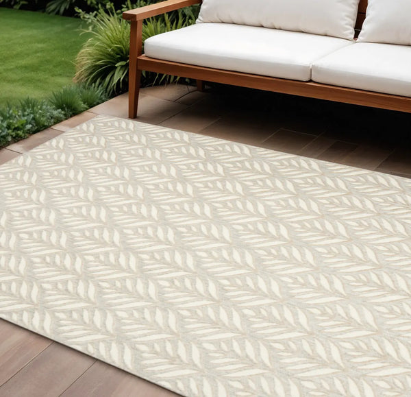 7' X 10' Ivory And Grey Floral Stain Resistant Non Skid Area Rug Homeroots Outdoor