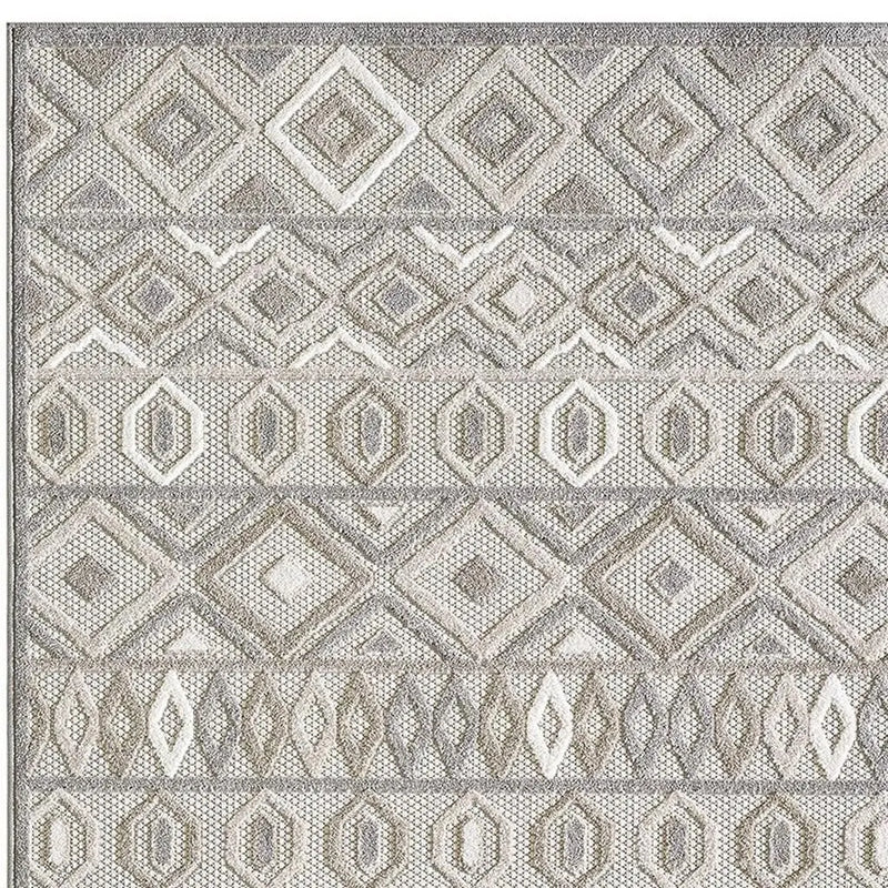7' X 9' Gray And Ivory Southwestern Stain Resistant Indoor Outdoor Area Rug Homeroots Outdoor