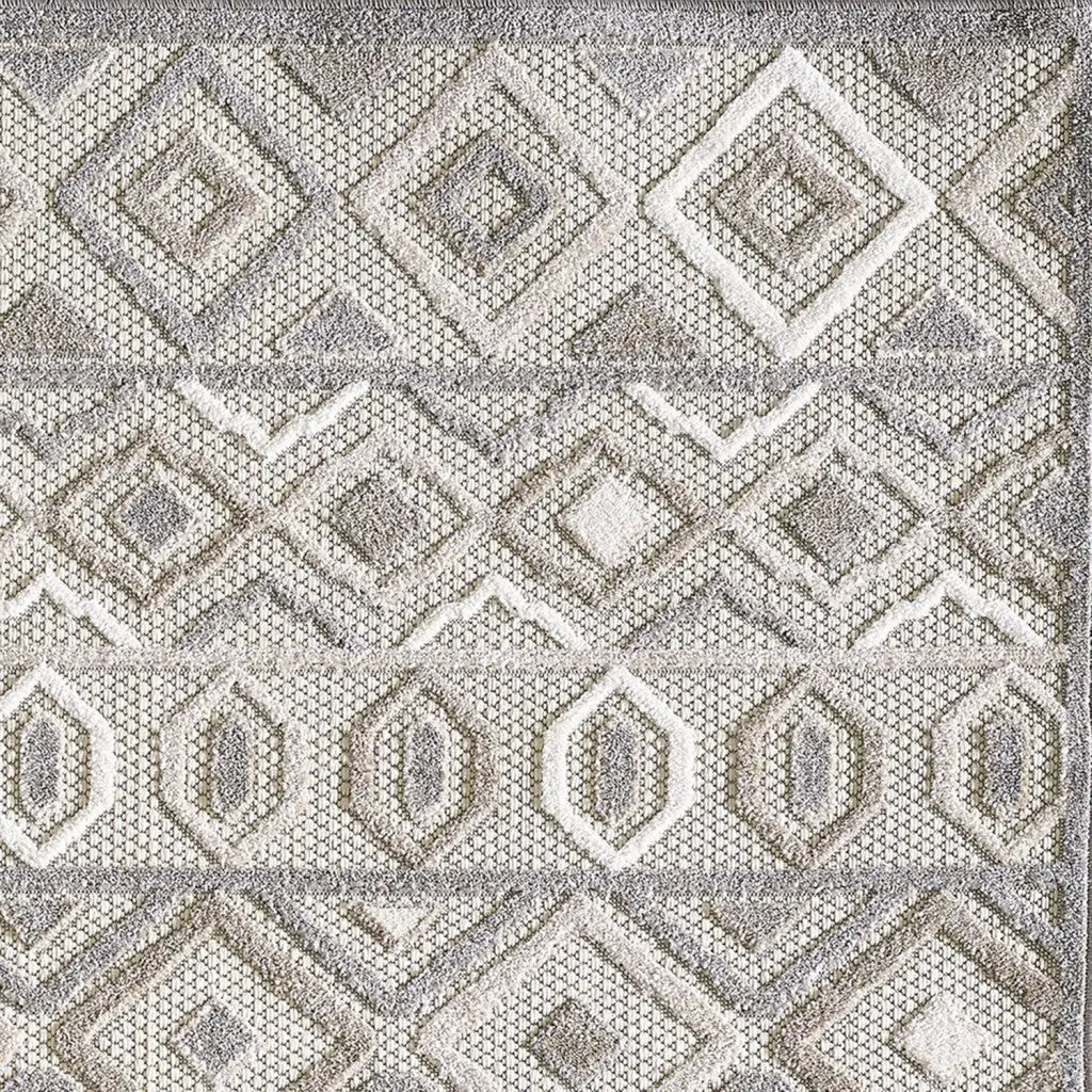 7' X 9' Gray And Ivory Southwestern Stain Resistant Indoor Outdoor Area Rug Homeroots Outdoor