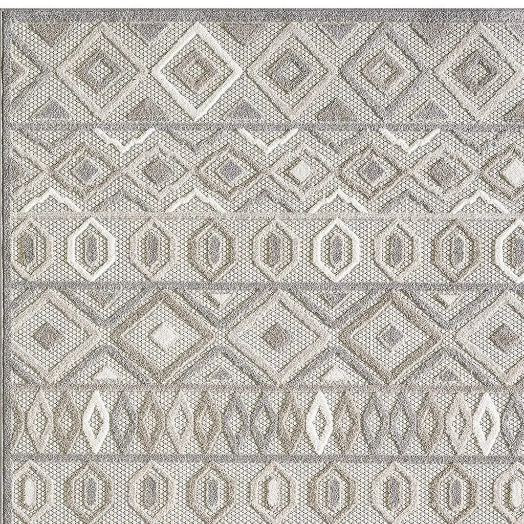 7' X 9' Gray And Ivory Southwestern Stain Resistant Indoor Outdoor Area Rug Homeroots Outdoor