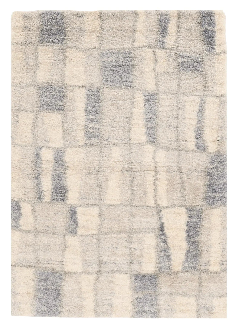 7' X 9' Ivory and Blue Area Rug Homeroots Home Decor