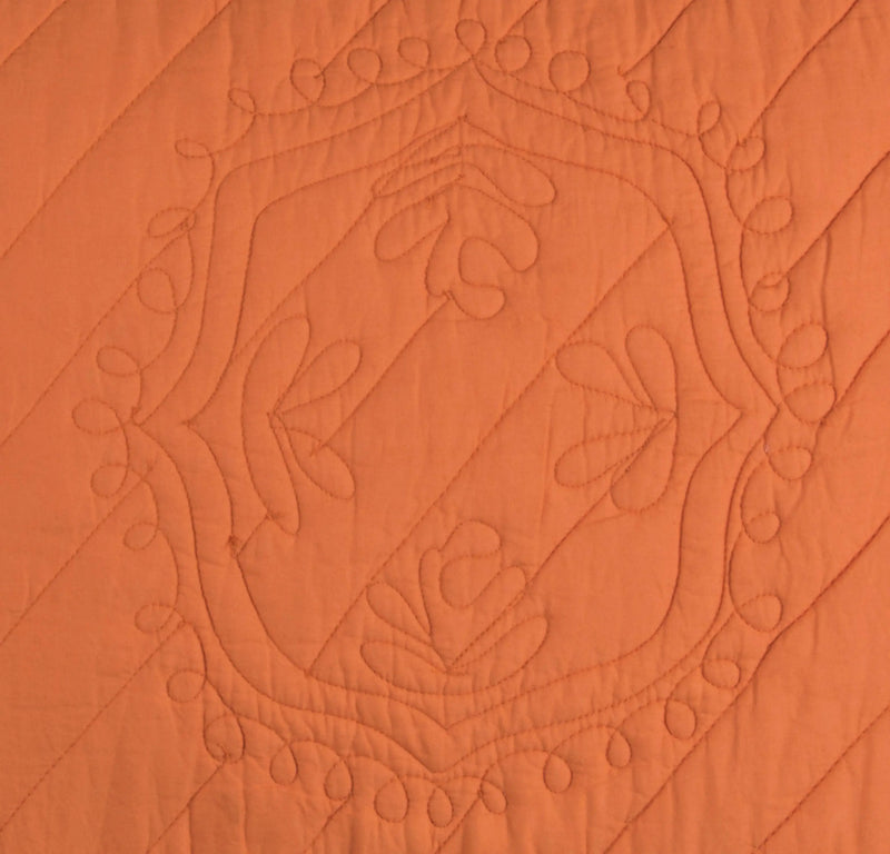 86" X 70" Orange Floral Cotton Quilt Homeroots Bed & Bath