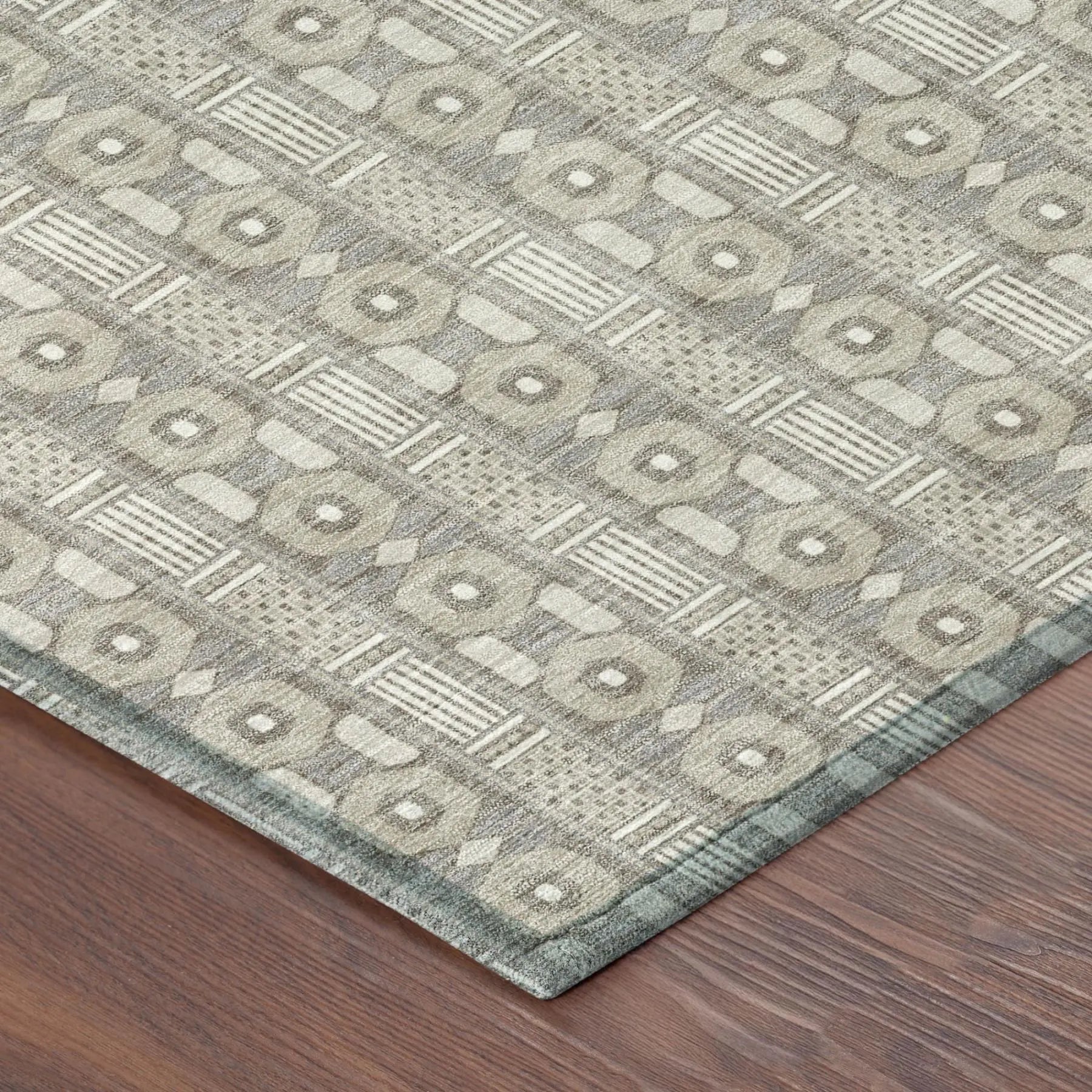 8' Beige And Brown Round Striped Washable Indoor Outdoor Area Rug Homeroots Outdoor
