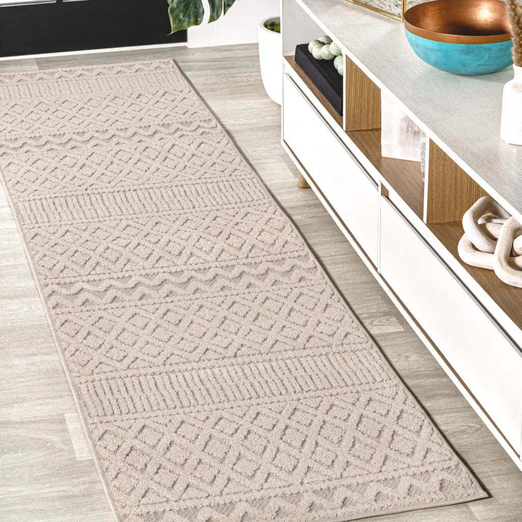 8' Beige And Gray Trellis Indoor Outdoor Runner Rug Homeroots Outdoor