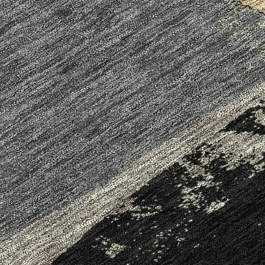 8' Black And Charcoal Round Geometric Washable Indoor Outdoor Area Rug Homeroots Outdoor