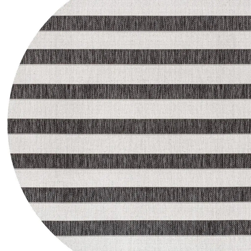 8' Black And Cream Round Striped Indoor Outdoor Area Rug Homeroots Outdoor