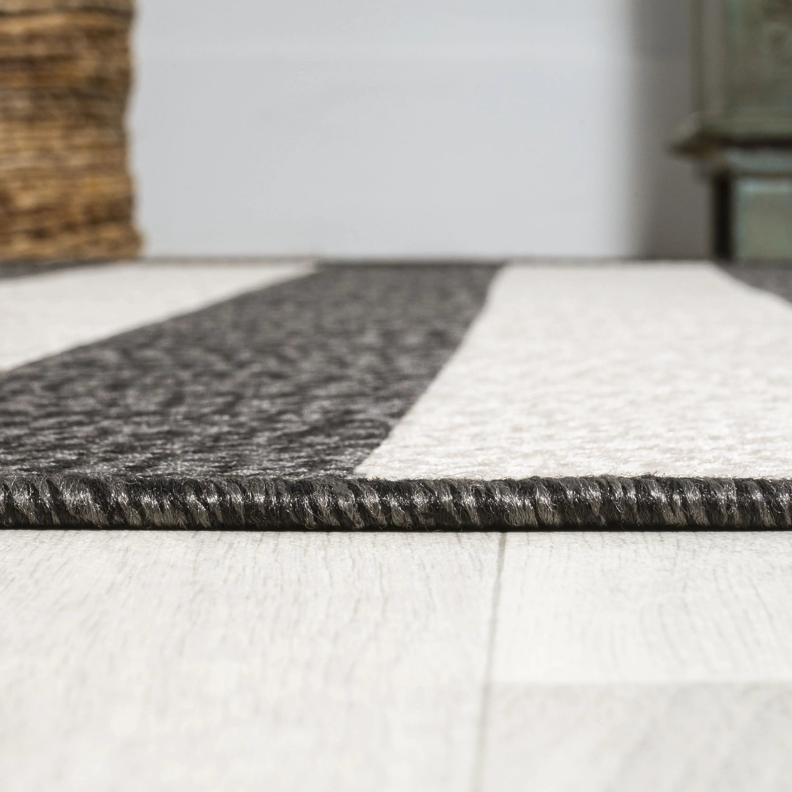 8' Black And Cream Striped Indoor Outdoor Runner Rug Homeroots Outdoor
