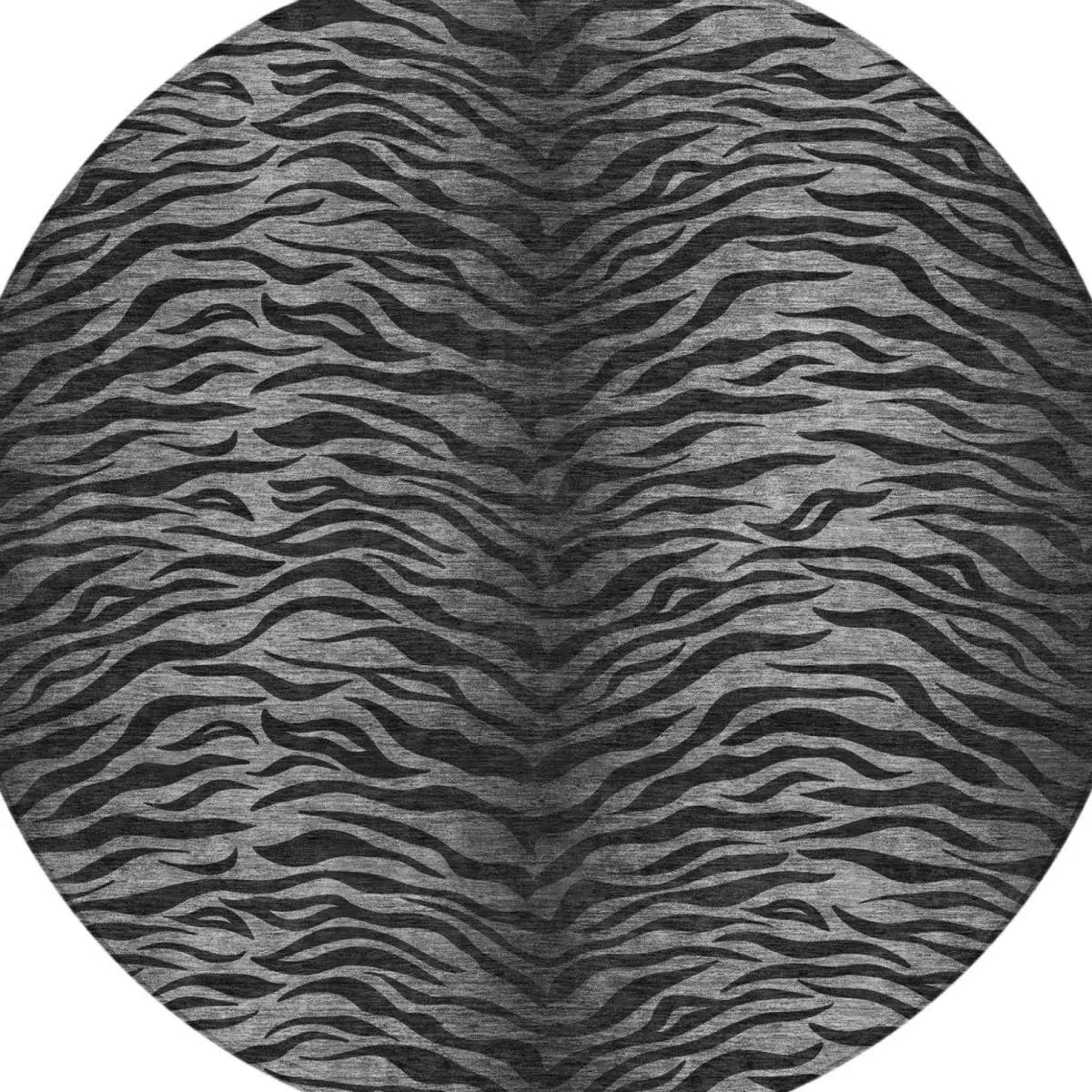 8' Black And Graphite Round Animal Print Washable Indoor Outdoor Area Rug Homeroots Outdoor